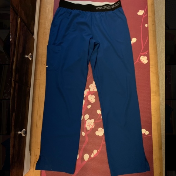 Skechers Pants - Navy blue sketcher scrub bottoms